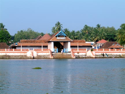 Temple photograph associated with Thriprayar Temple