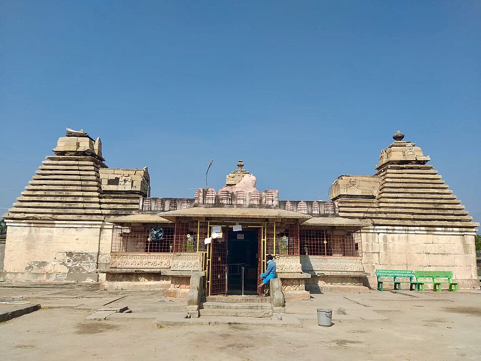 Temple photograph associated with Chaya Someswara Temple