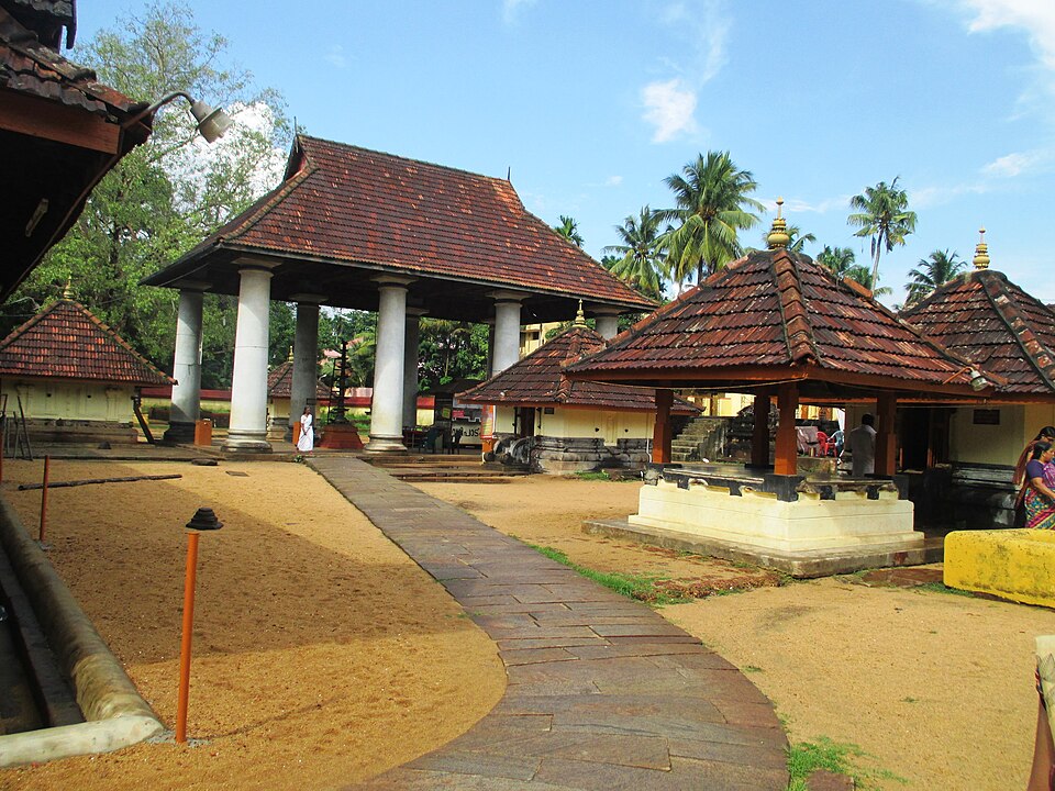 Temple photograph associated with Thiruvanchikulam Temple