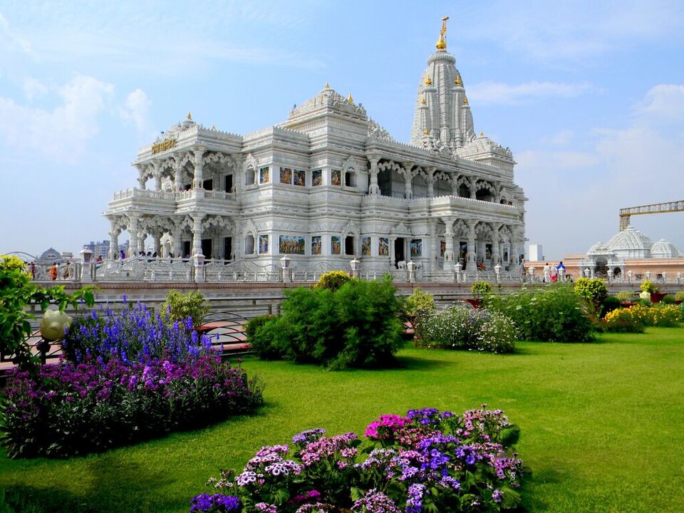 Temple photograph associated with Prem Mandir, Vrindavan