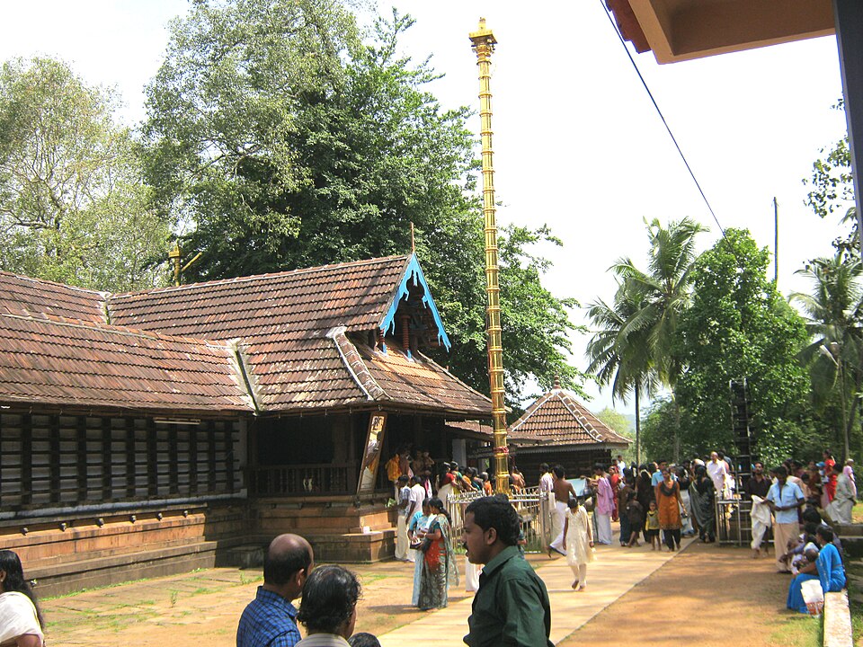 Temple photograph associated with Thirumandhamkunnu Temple